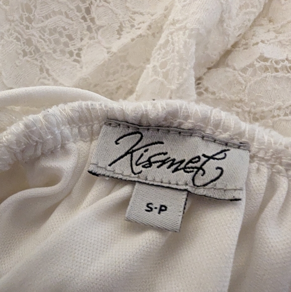 KISMET | White lace lined summer dress, low v back, flared skirt, size small - Picture 4 of 8